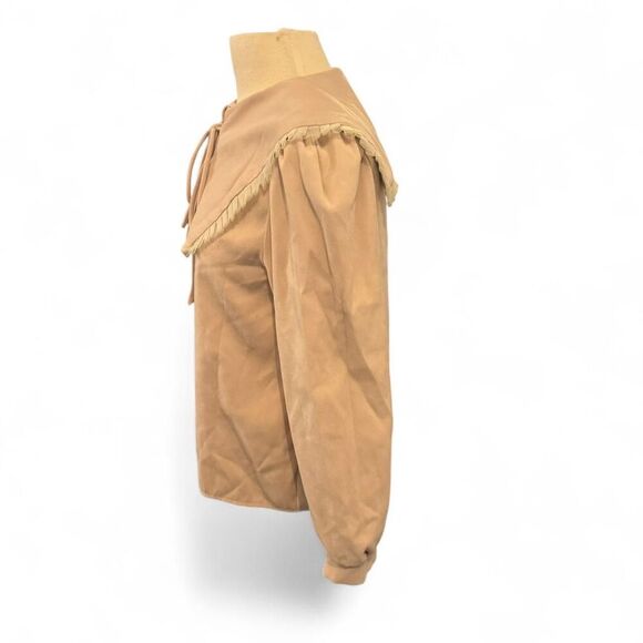 YIKU Women’s Tan button down blouse w/ ruffled oversized Peter Pan Doll collar - Picture 4 of 6